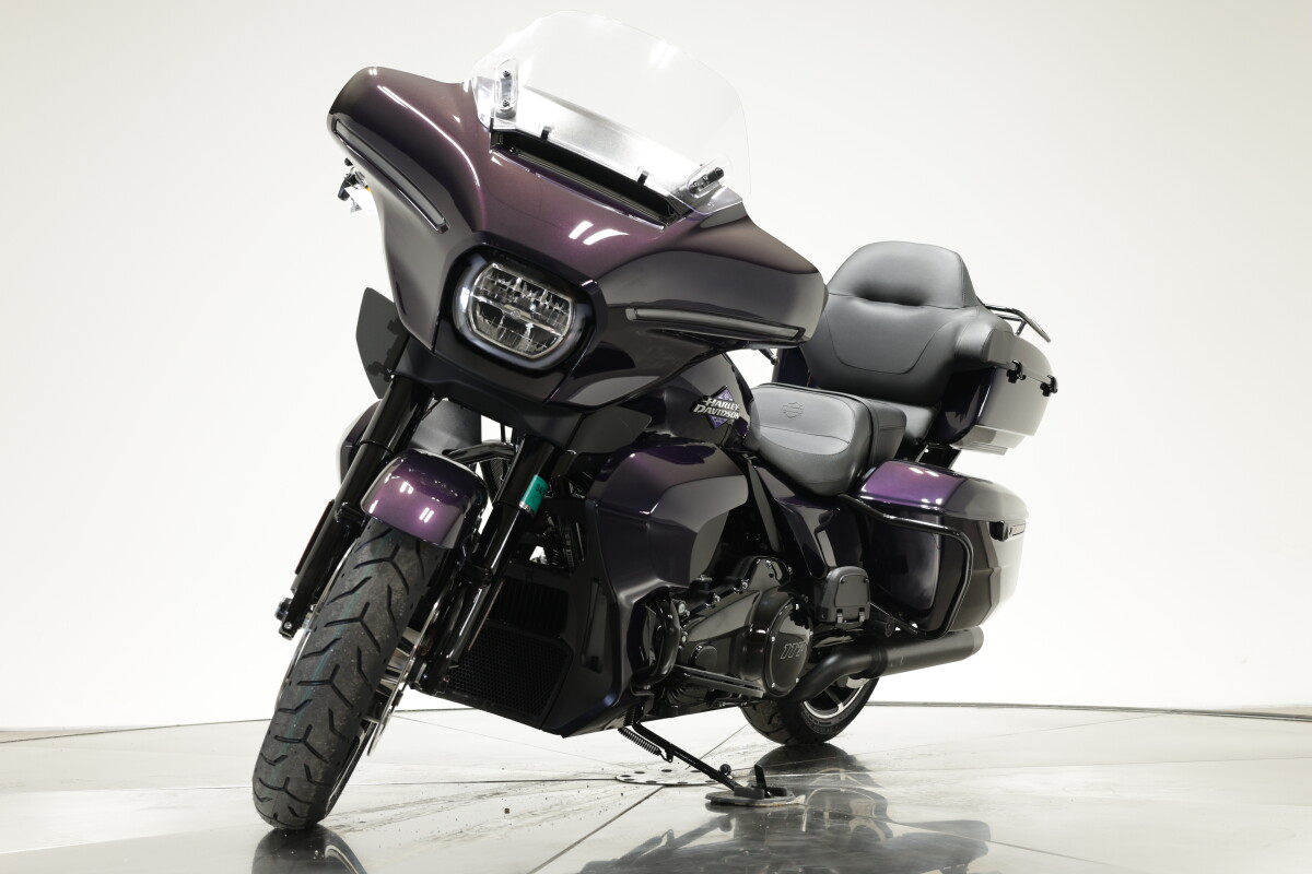 2025 Harley-Davidson FLHXU Street Glide Ultra in Mystic Shift - Photo 5