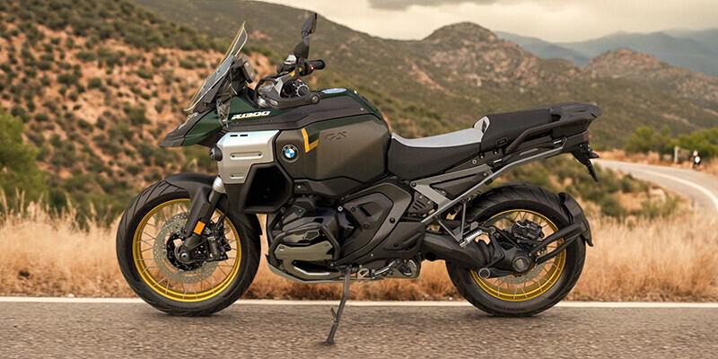  BMW Motorrad R 1300 GS Adventure 2025 25RA S6L20381 GREEN