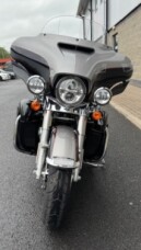 Ultra Limited Low With Only 3086 Miles thumb 1