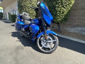 FLHXU 2025 Street Glide® Ultra thumb 1