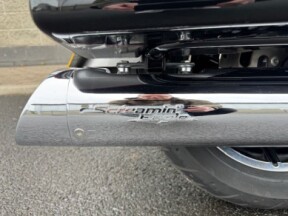 Ultra Limited Low With Only 3086 Miles thumb 2