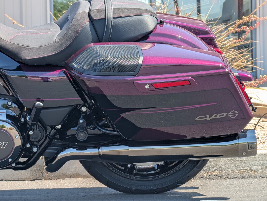 2025 Harley-Davidson CVO Street Glide - Photo 7