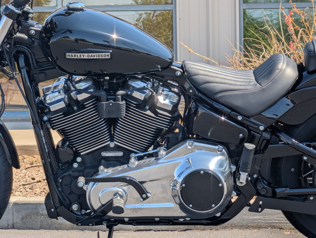 2025 Harley-Davidson Street Bob - Photo 6