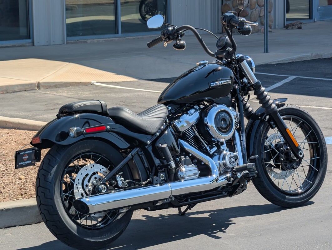 2025 Harley-Davidson Street Bob - Photo 4