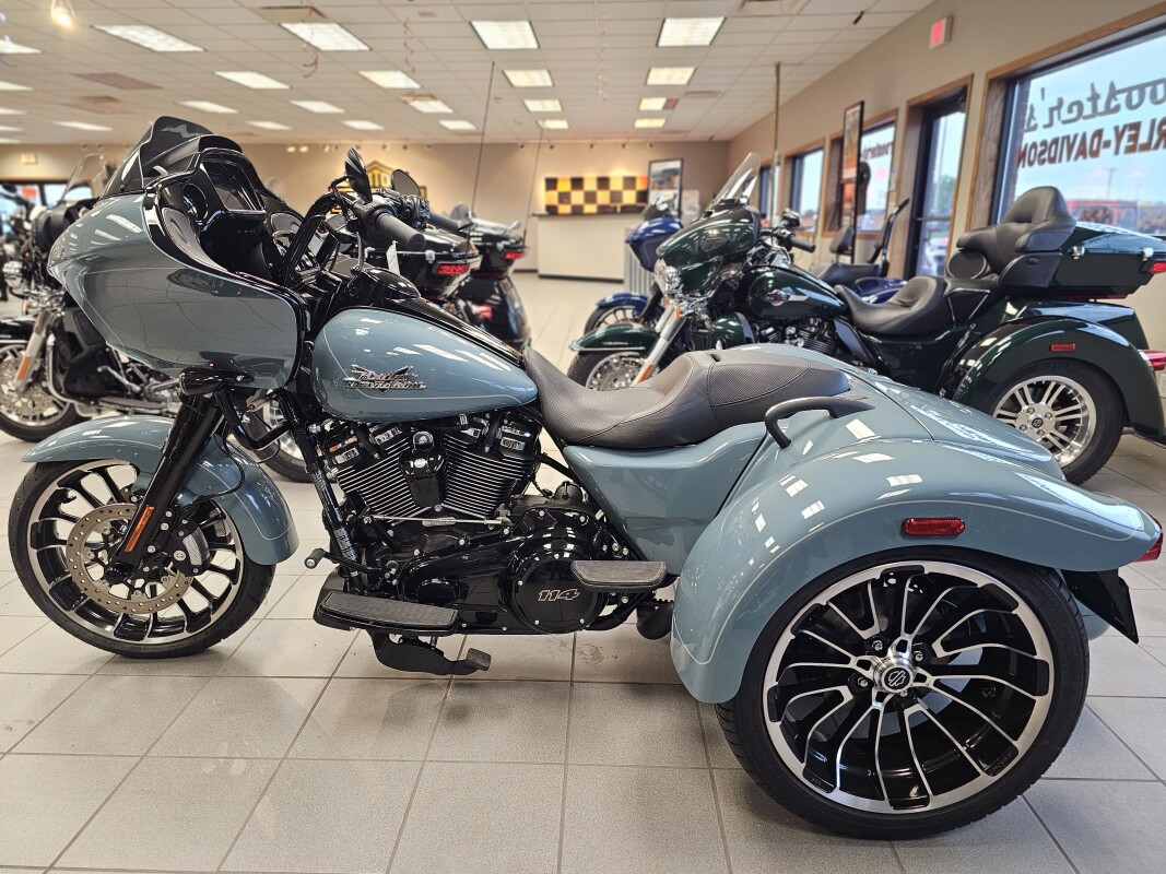 FLTRT 2024 Road Glide 3 - Photo 5