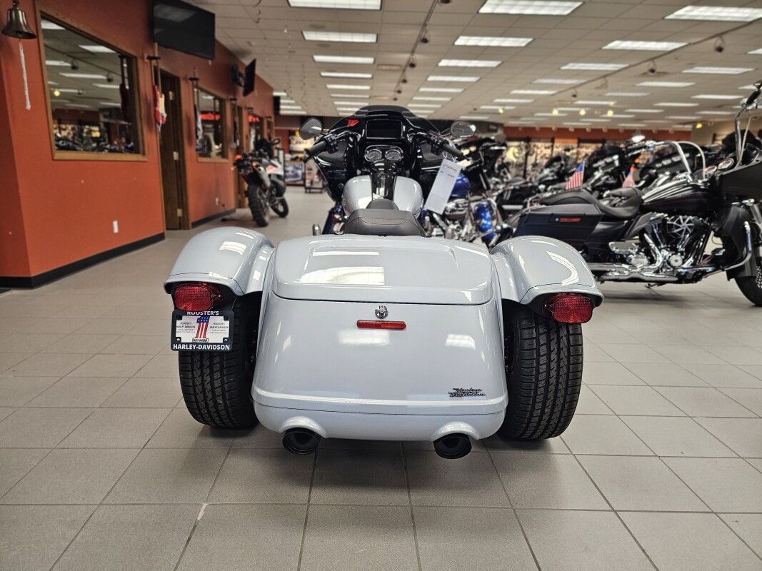 FLTRT 2024 Road Glide 3 - Photo 7