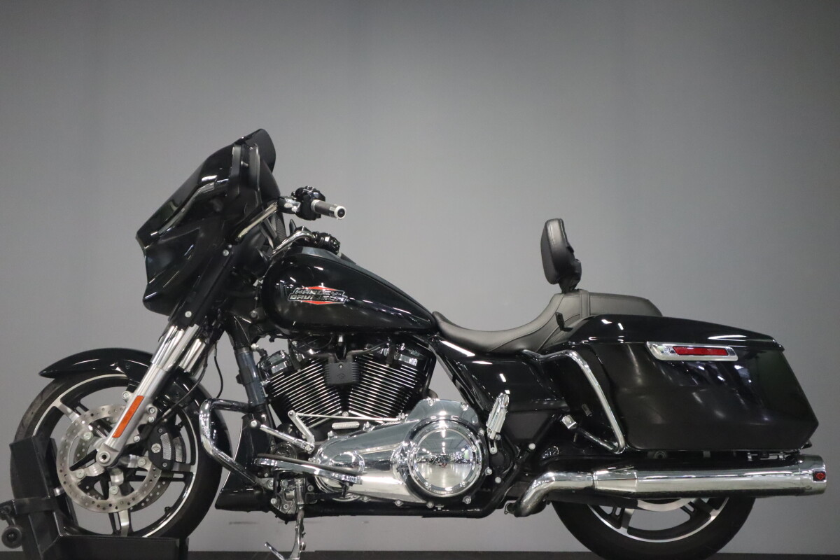 2024 Harley-Davidson Street Glide FLHX - Photo 5