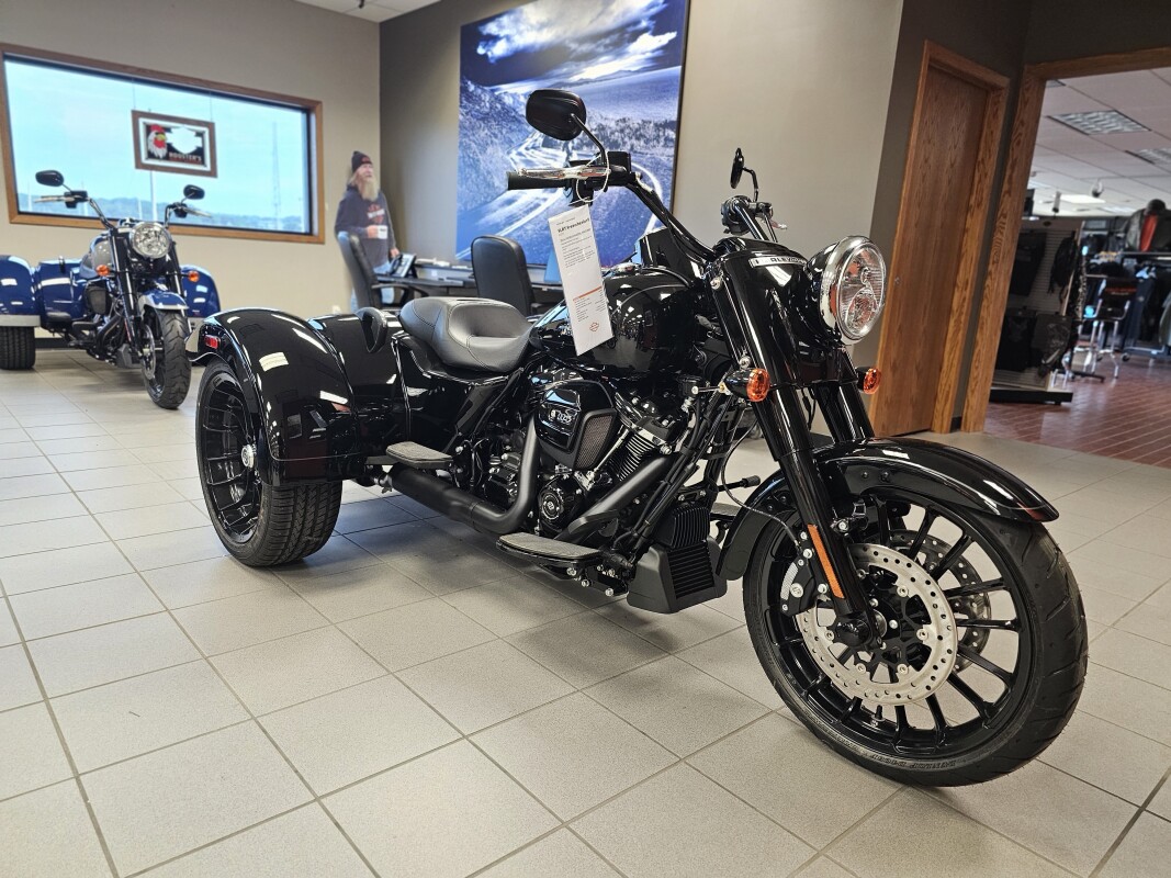 FLRT 2024 Freewheeler - Photo 2