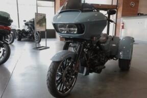 2024 Harley-Davidson Road Glide 3 thumb 1