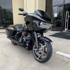 2025 Road Glide® (FLTRX) thumb 3