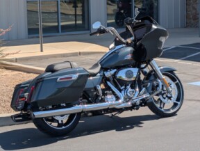 2025 Harley-Davidson® Road Glide® thumb 1