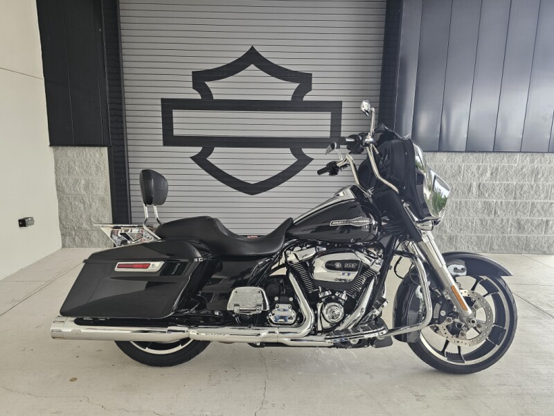 2021 Harley-Davidson<sup>®</sup> Street Glide<sup>®</sup>