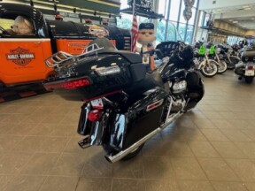 2021 Harley-Davidson Ultra Limited FLHTK thumb 3