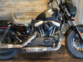 Harley-Davidson<sup>®</sup> Forty-Eight® 2016 XL 1200X U104-16 Vivid Black thumb 2