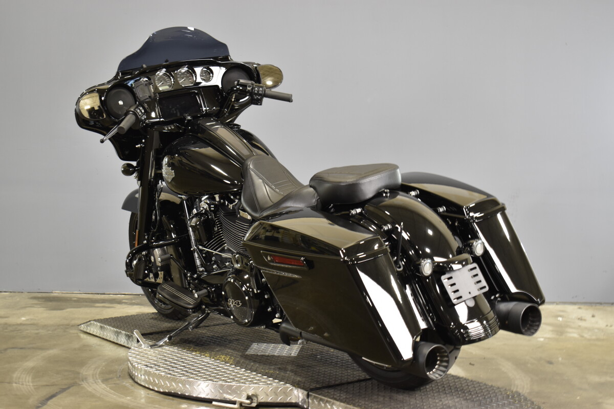 2022 Harley-Davidson Street Glide Special FLHXS - Photo 6