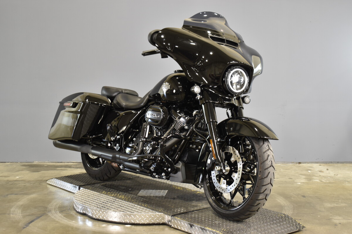 2022 Harley-Davidson Street Glide Special FLHXS - Photo 2