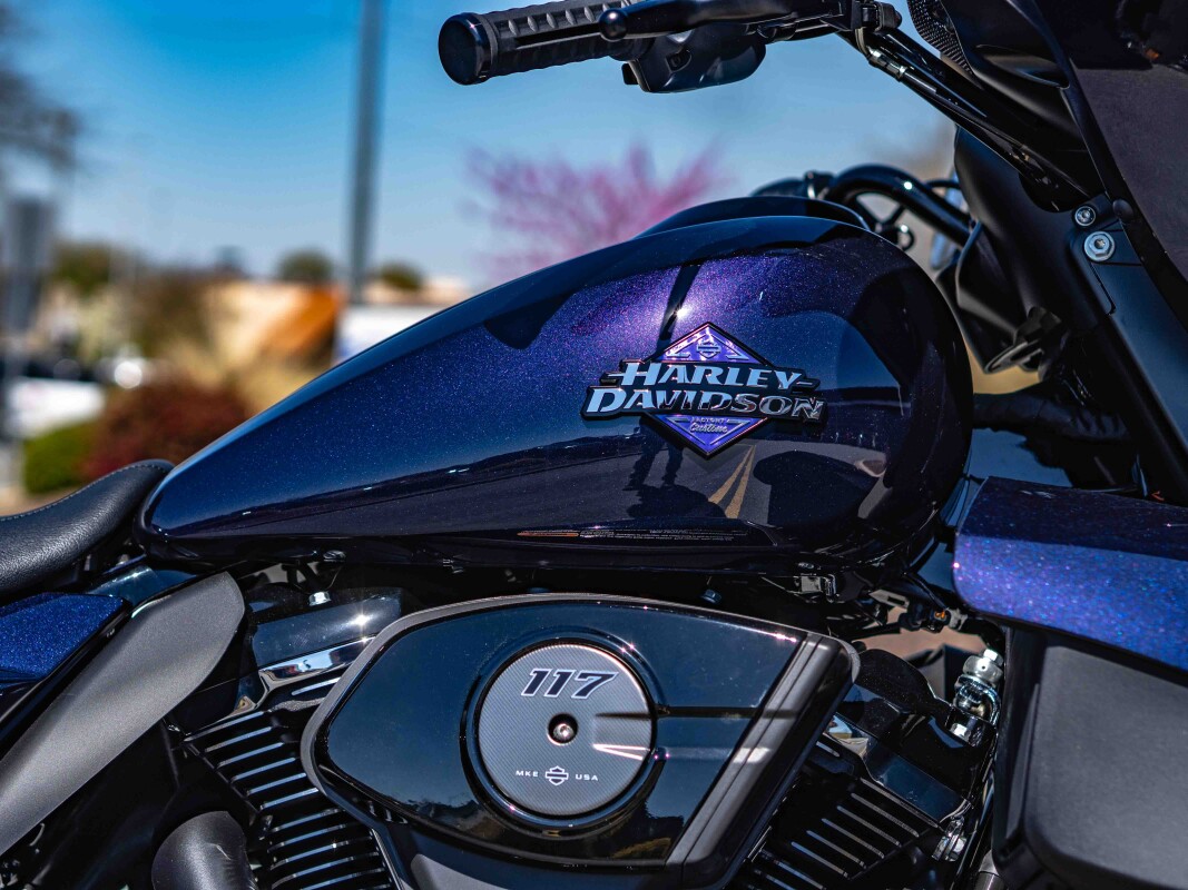 FLHXU 2025 Street Glide Ultra - Photo 9