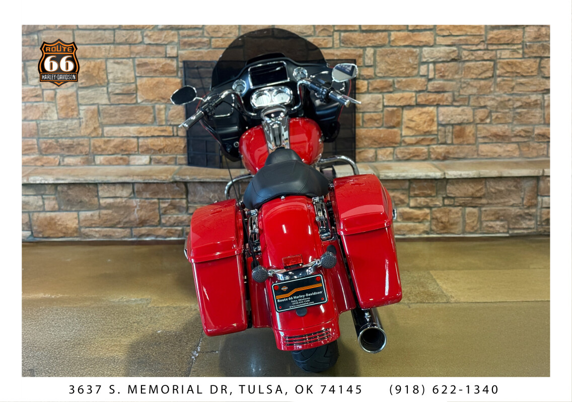 2023 Harley-Davidson Road Glide Redline Red - Photo 4