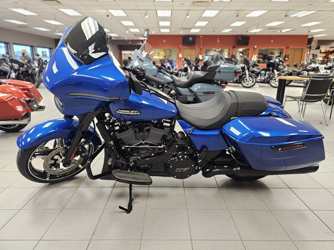 FLHX 2024 Street Glide - Photo 5