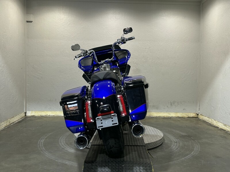 Harley-Davidson CVO Road Glide 2025 FLTRXSE 84614794 BLUE STREAK - Photo 3