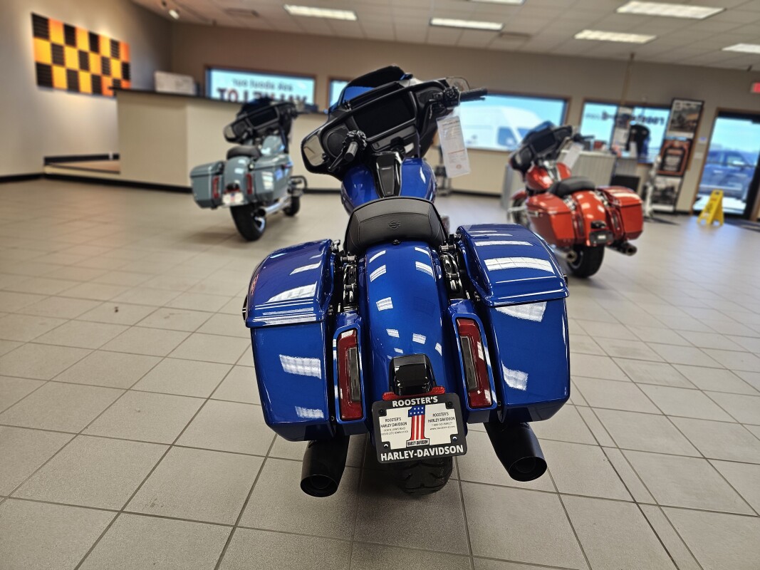 FLHX 2024 Street Glide - Photo 7