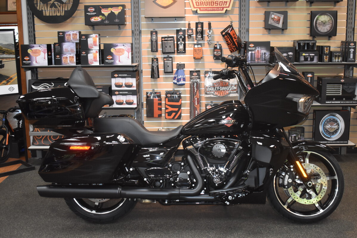 FLTRX 2025 Road Glide