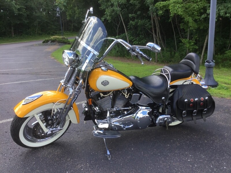 1999 Harley-Davidson Heritage Springer - Photo 2