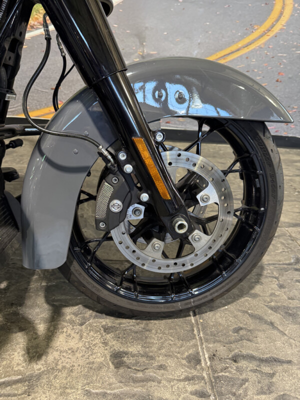 2022 Harley-Davidson® Street Glide® Special, photo 6