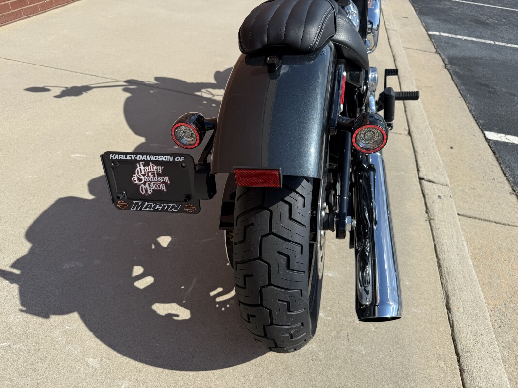 FXBB 2025 Street Bob - Photo 4