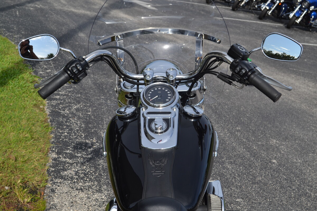 2016 Harley-Davidson Switchback - FLD103 - Photo 10