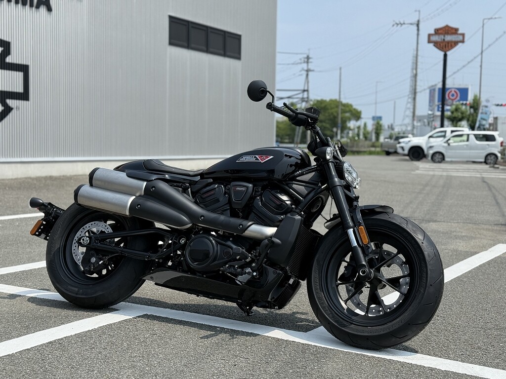 2025 Harley-Davidson® Sportster™ S Vivid Black | Harley-Davidson® 徳島