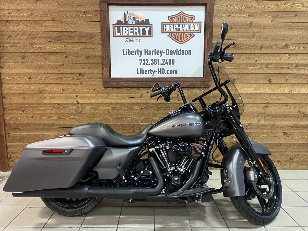 2017 Harley-Davidson Road King Special Charcoal Denim FLHRXS