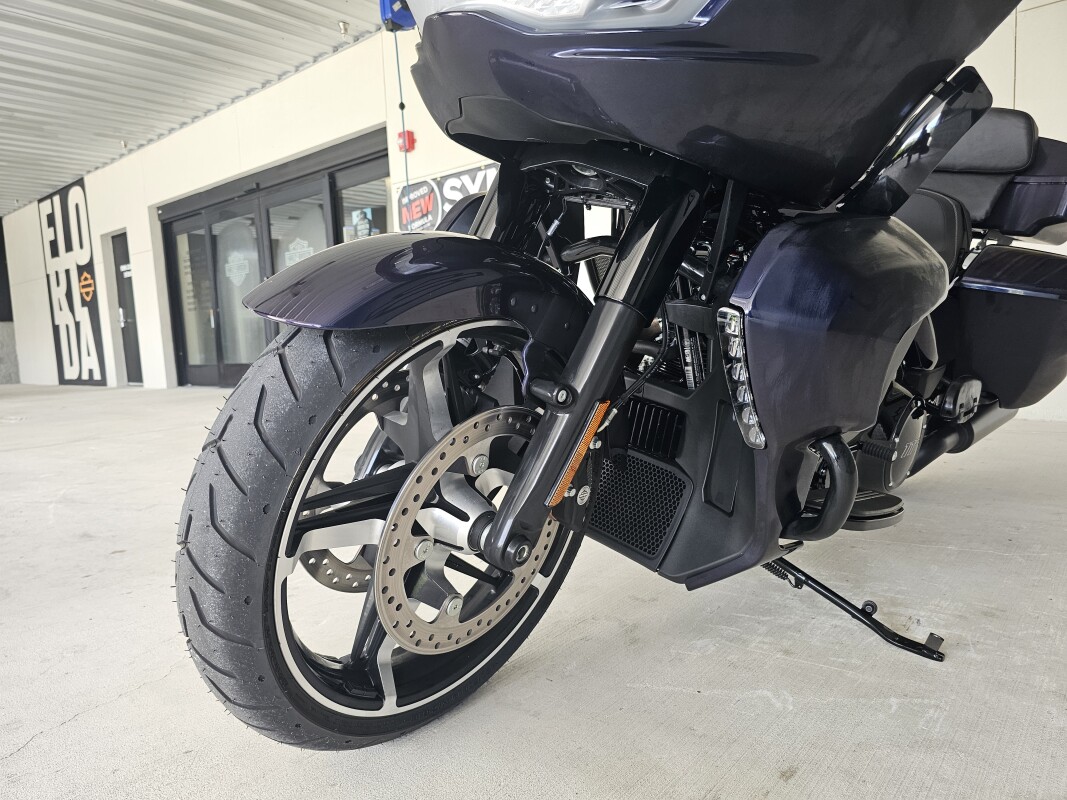 2025 Harley-Davidson Road Glide - Photo 6