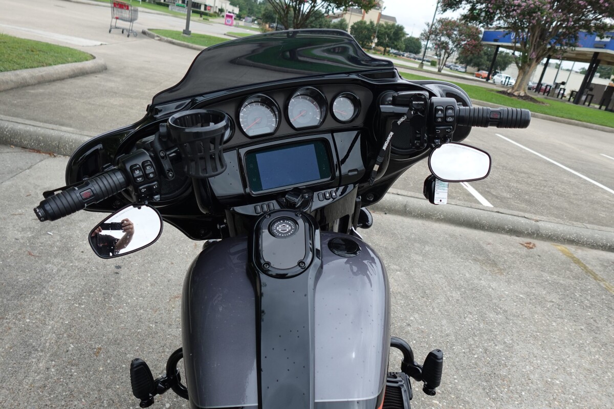 2020 Harley-Davidson CVO Street Glide FLHXSE - Photo 8