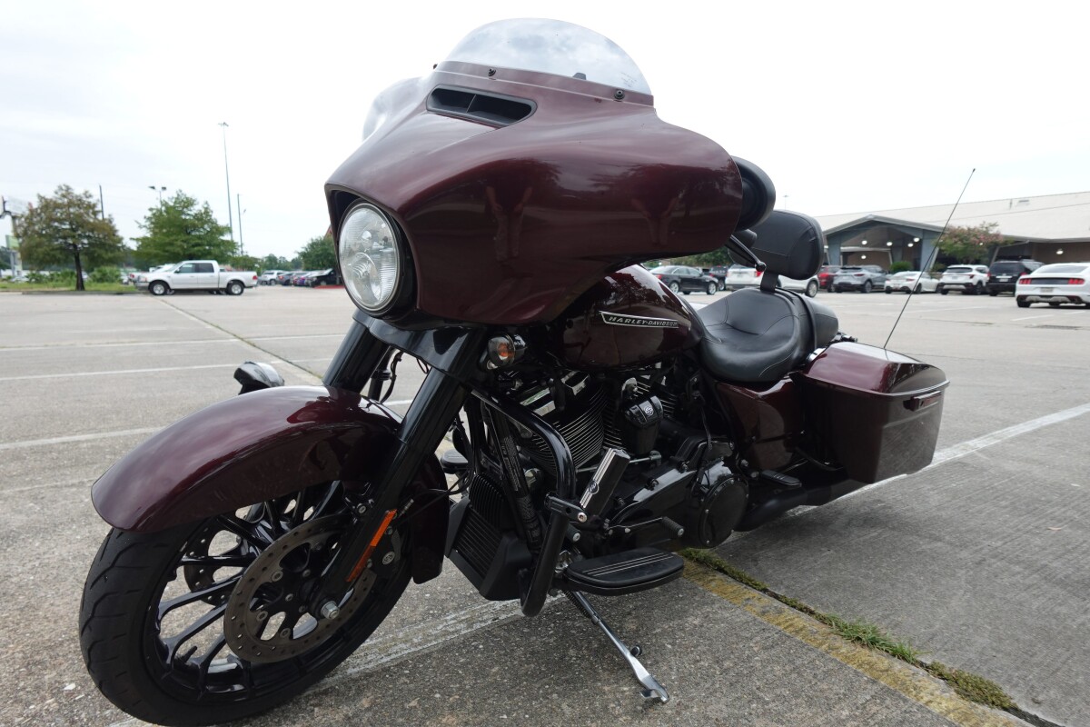 2018 Harley-Davidson Street Glide Special FLHXS - Photo 4