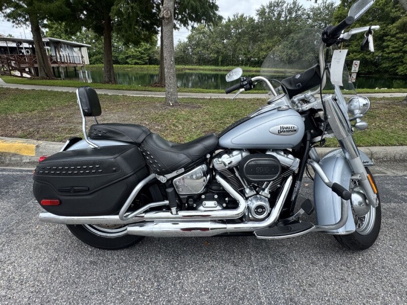 2023 Harley-Davidson<sup>®</sup> Heritage Classic
