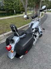 2023 Harley-Davidson<sup>®</sup> Heritage Classic thumb 3