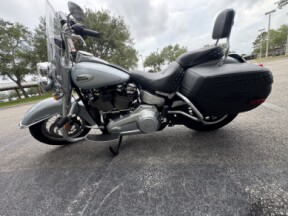 2023 Harley-Davidson<sup>®</sup> Heritage Classic thumb 0