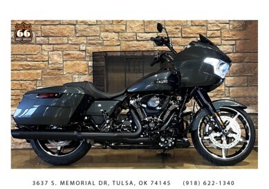2025 Harley-Davidson Road Glide Iron Horse Metallic - Black Finish