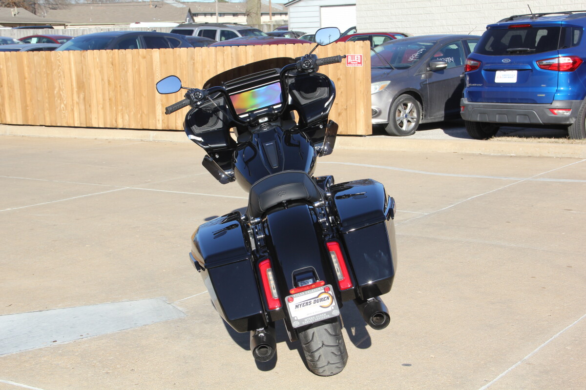 2025 Harley-Davidson Road Glide - Photo 9
