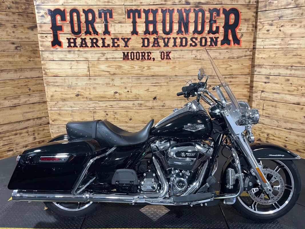 Harley-Davidson Road King 2022 FLHR Vivid Black