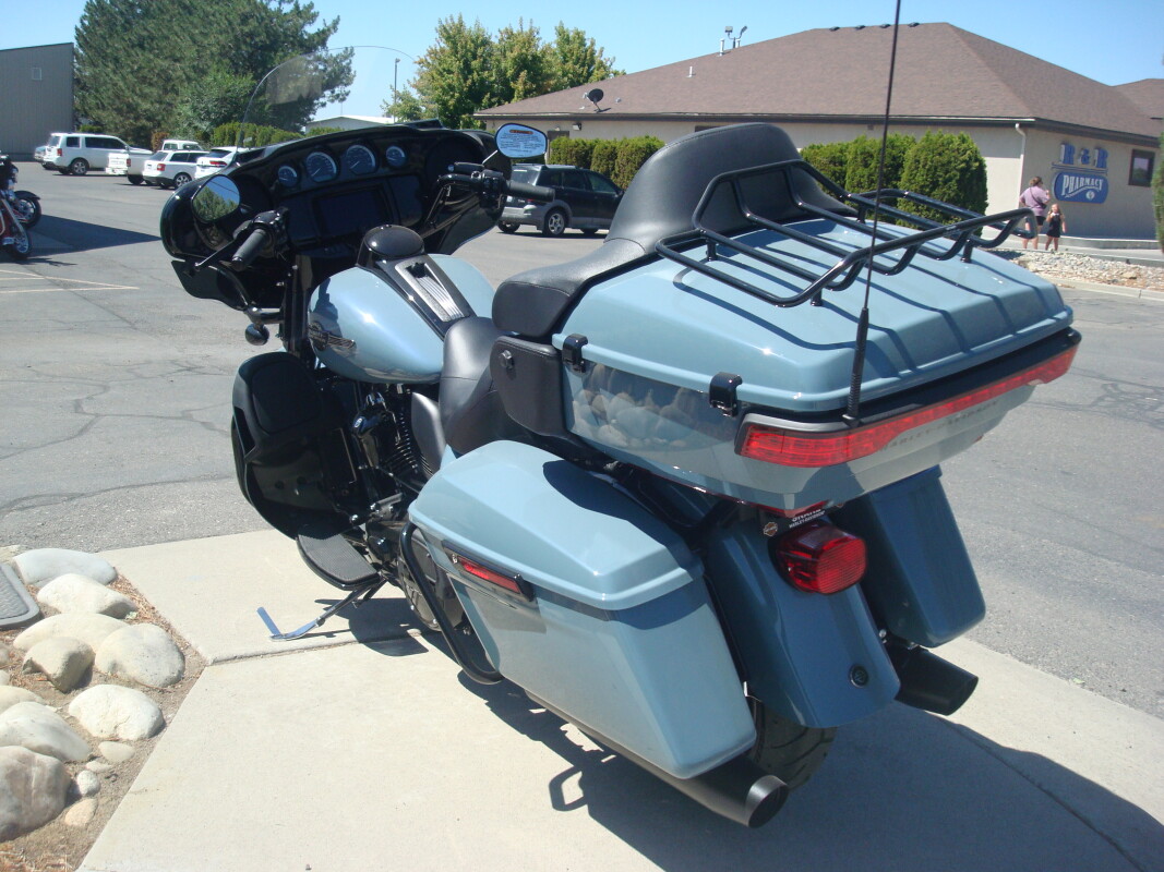 2024 Harley-Davidson Ultra Limited Sharkskin Blue - Photo 5