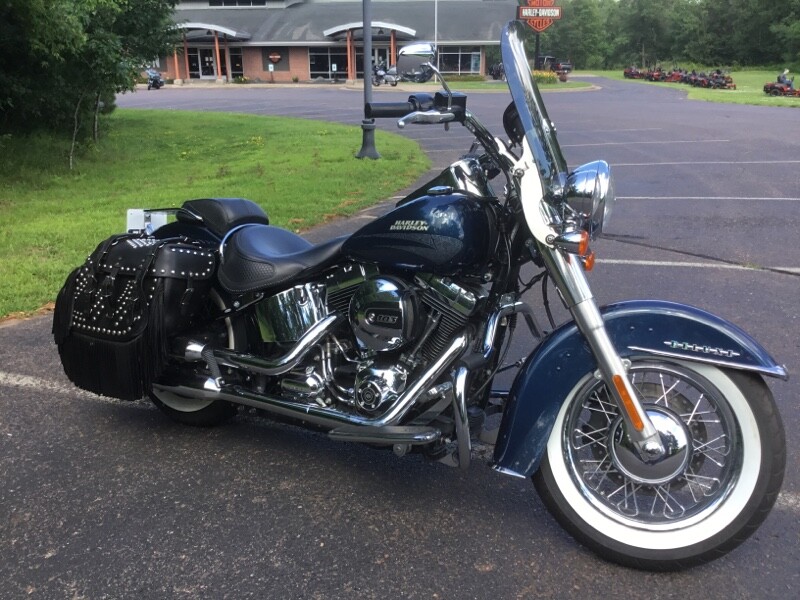 2016 Harley-Davidson® Softail® Deluxe Custom Color Cosmic Blue Pearl