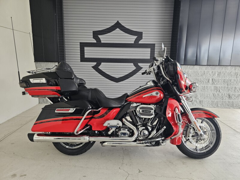 2016 Harley-Davidson® CVO™ Limited