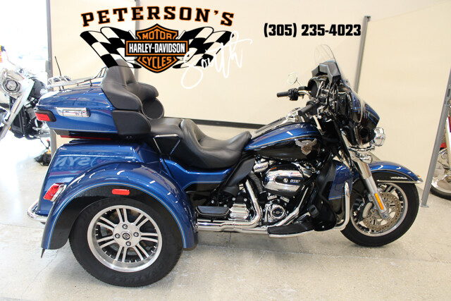 2018 Harley-Davidson Tri Glide Ultra FLHTCUTG