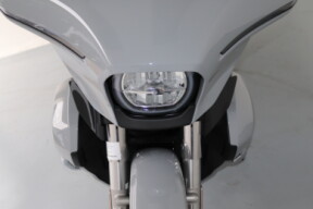 2025 Harley-Davidson® Street Glide™ Ultra Billiard Gray thumb 1
