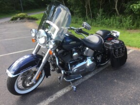 2016 Harley-Davidson® Softail® Deluxe Custom Color Cosmic Blue Pearl thumb 3