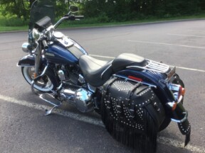 2016 Harley-Davidson® Softail® Deluxe Custom Color Cosmic Blue Pearl thumb 2