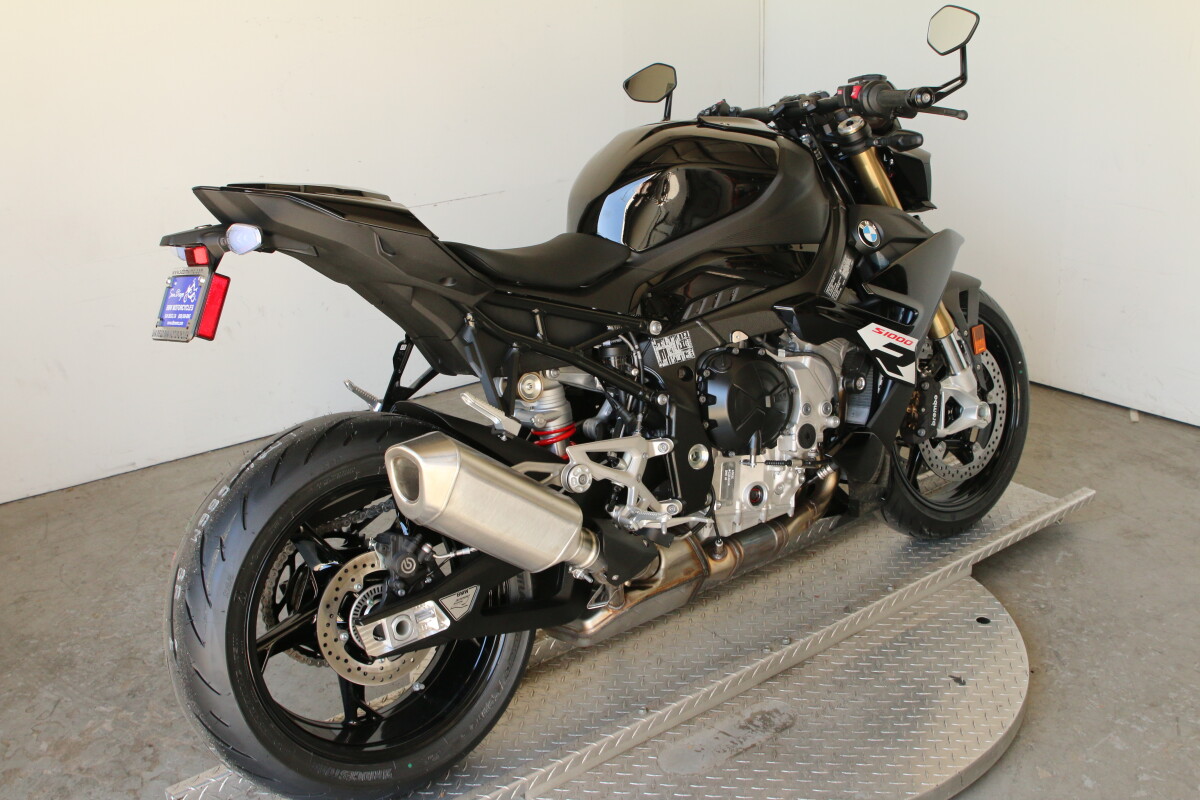 2025 BMW S 1000 R - Photo 4