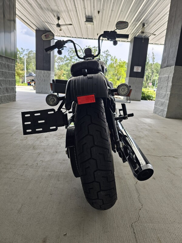 2025 Harley-Davidson Street Bob - Photo 10